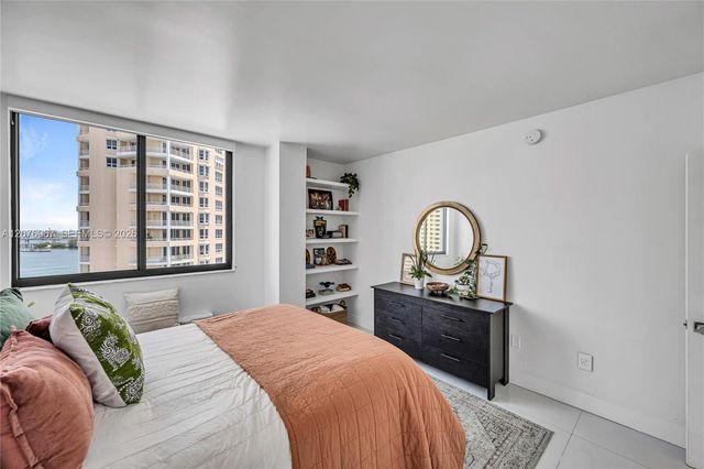 540 Brickell Key Drive 1820, Miami, FL 33131