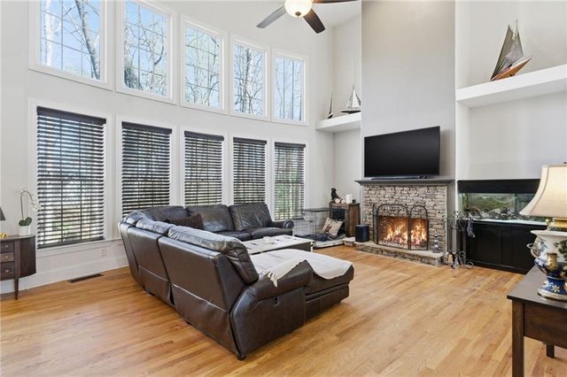 3286 Winthrop Circle, Marietta, GA 30067