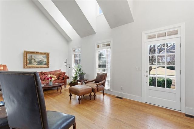 3286 Winthrop Circle, Marietta, GA 30067