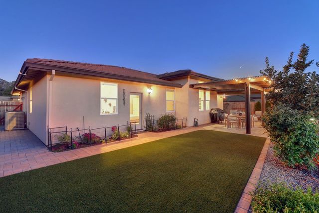 2126 Thomas Dr, Jackson, CA 95642