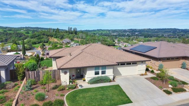 2126 Thomas Dr, Jackson, CA 95642