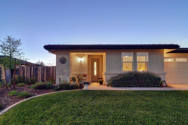 2126 Thomas Dr, Jackson, CA 95642