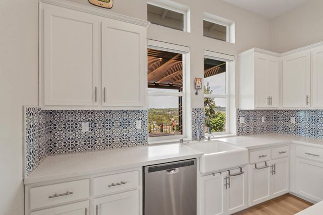 2126 Thomas Dr, Jackson, CA 95642