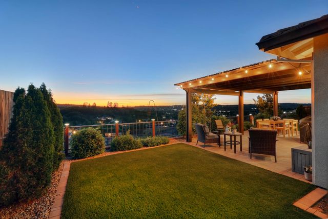 2126 Thomas Dr, Jackson, CA 95642