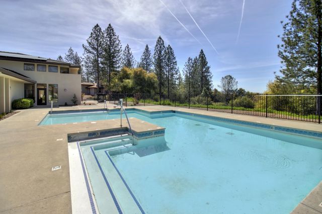 2126 Thomas Dr, Jackson, CA 95642