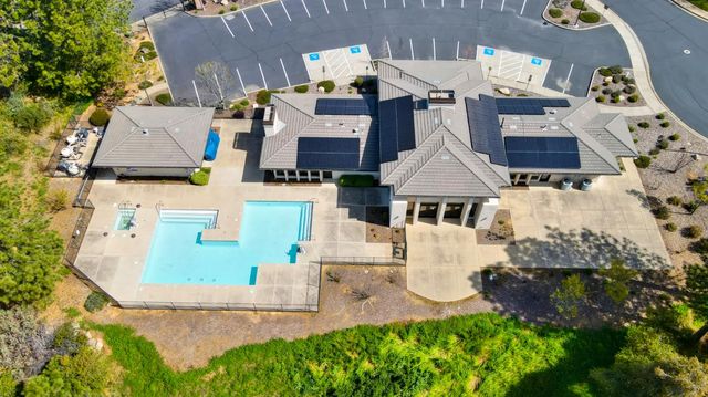 2126 Thomas Dr, Jackson, CA 95642