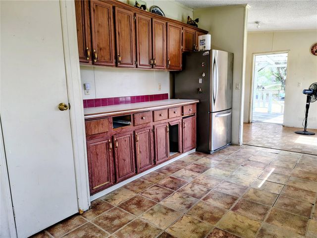 14240 SR 471, Webster, FL 33597