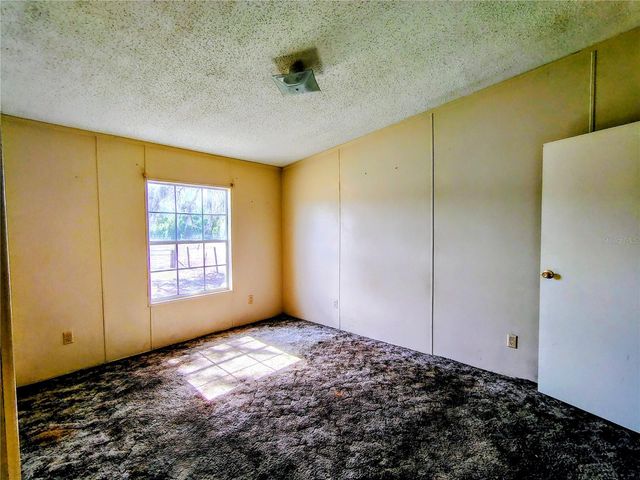 14240 SR 471, Webster, FL 33597