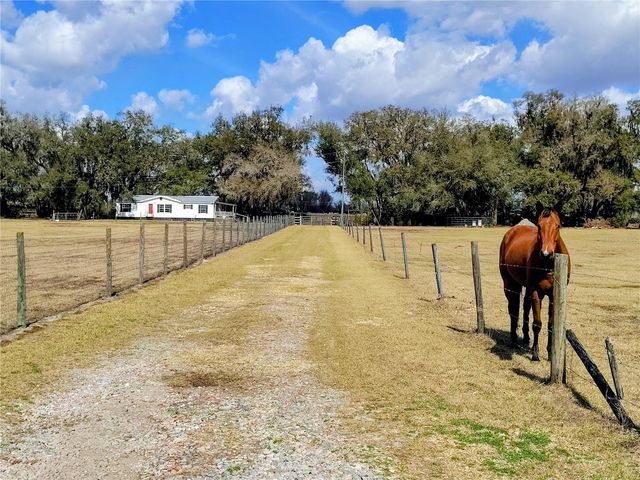 14240 SR 471, Webster, FL 33597