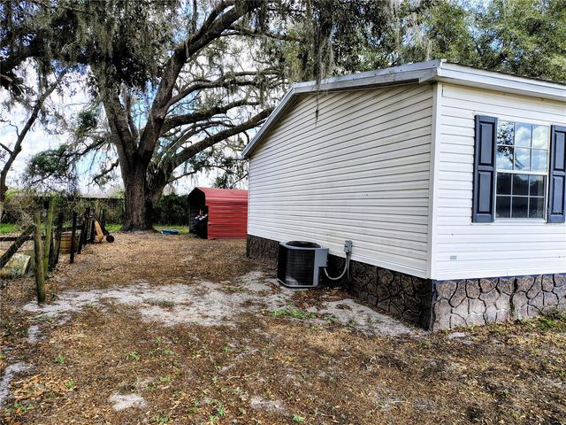 14240 SR 471, Webster, FL 33597