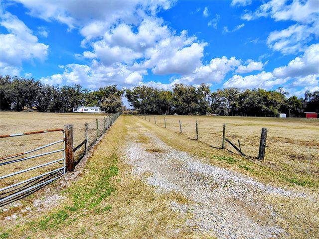 14240 SR 471, Webster, FL 33597