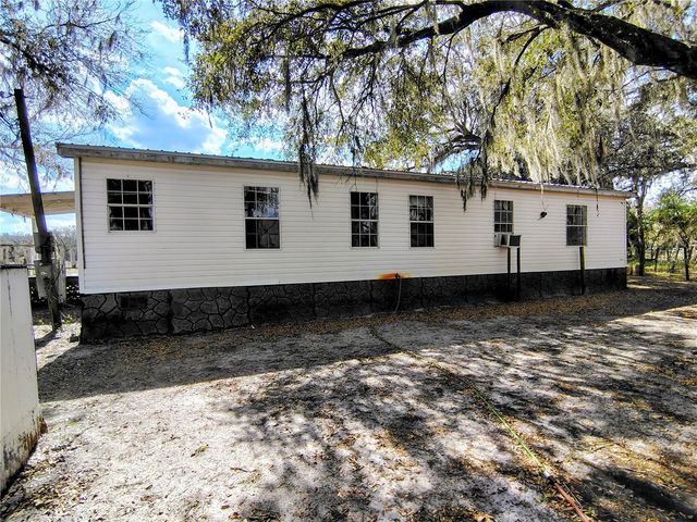 14240 SR 471, Webster, FL 33597