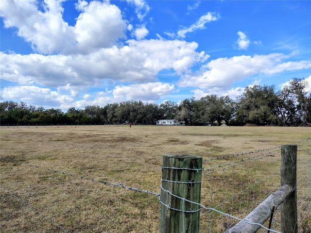14240 SR 471, Webster, FL 33597