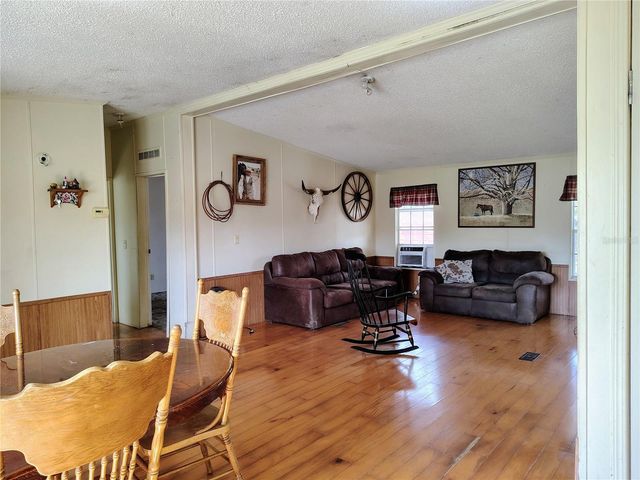 14240 SR 471, Webster, FL 33597