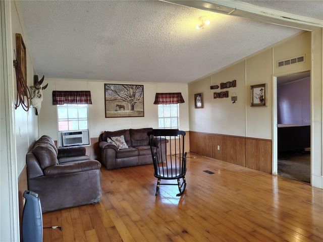 14240 SR 471, Webster, FL 33597