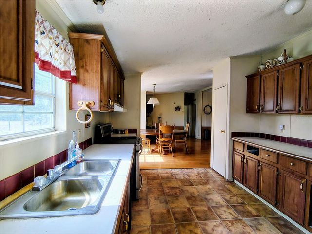 14240 SR 471, Webster, FL 33597