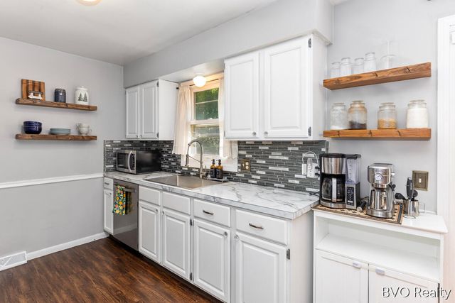 5820 Belmont Avenue NE, Belmont, MI 49306