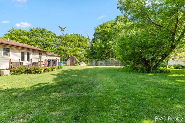 5820 Belmont Avenue NE, Belmont, MI 49306