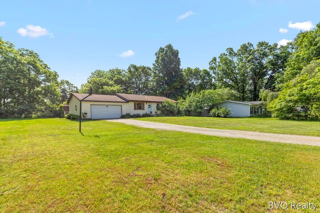 5820 Belmont Avenue NE, Belmont, MI 49306