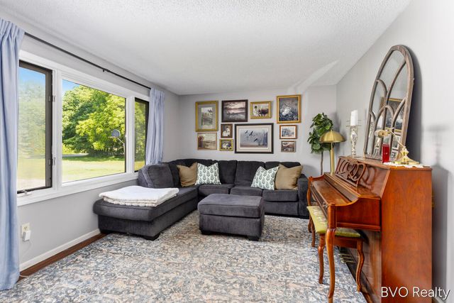 5820 Belmont Avenue NE, Belmont, MI 49306