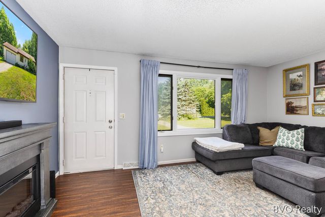 5820 Belmont Avenue NE, Belmont, MI 49306