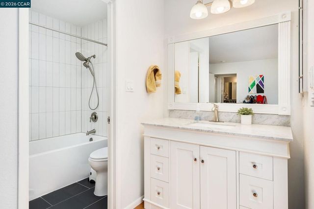 919 Dewing Ave, Lafayette, CA 94549