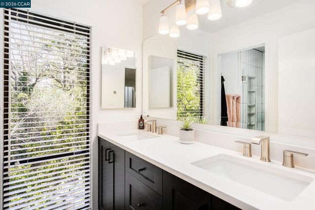 919 Dewing Ave, Lafayette, CA 94549