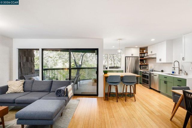 919 Dewing Ave, Lafayette, CA 94549