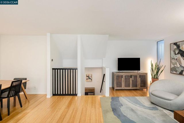 919 Dewing Ave, Lafayette, CA 94549