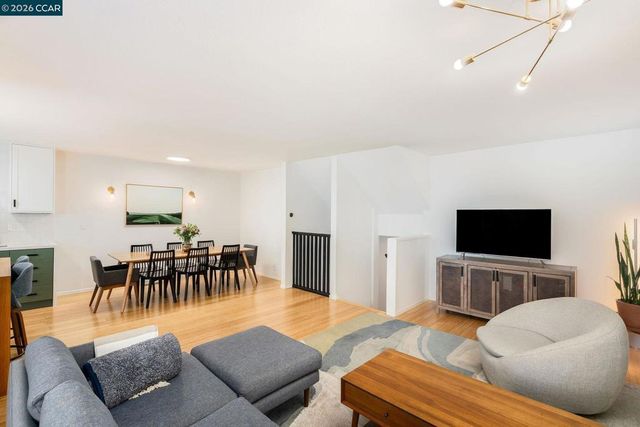 919 Dewing Ave, Lafayette, CA 94549