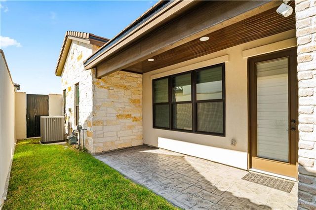 600 Grambling Avenue, Mcallen, TX 78504