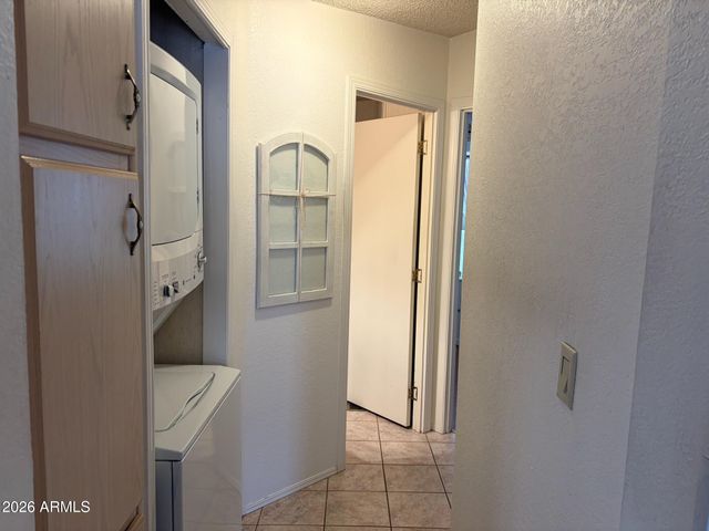 1680 E AUGUSTA Avenue, Chandler, AZ 85249