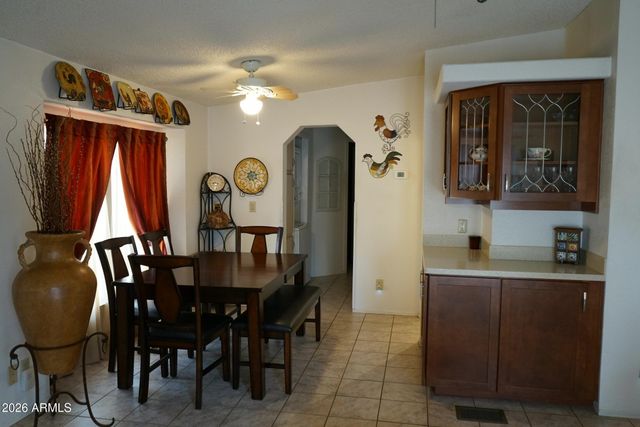 1680 E AUGUSTA Avenue, Chandler, AZ 85249