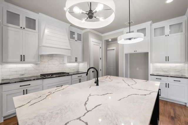 310 Mayberry Way, Waxahachie, TX 75167