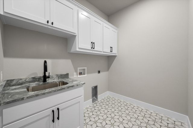 310 Mayberry Way, Waxahachie, TX 75167