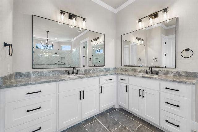 310 Mayberry Way, Waxahachie, TX 75167