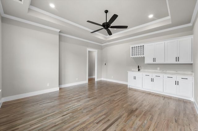 310 Mayberry Way, Waxahachie, TX 75167