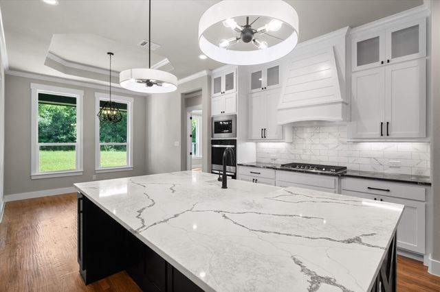 310 Mayberry Way, Waxahachie, TX 75167
