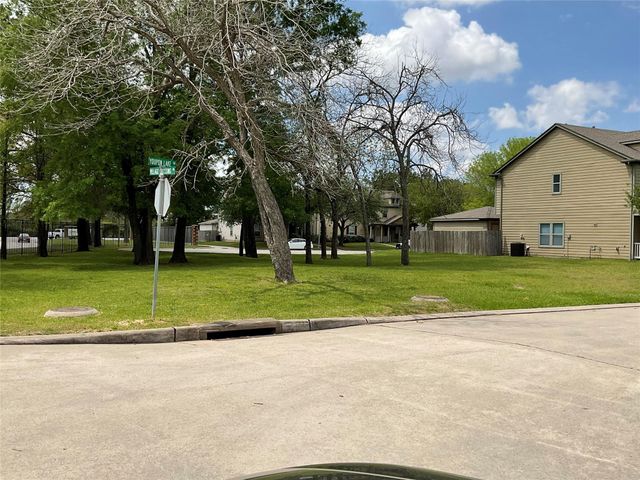 2110 Rustling Trees Way, Spring, TX 77373