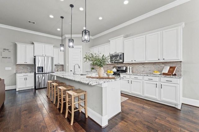 2006 Laurie Darlin Drive, Conroe, TX 77384