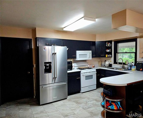 8 Friendship Court, Troy, MO 63379