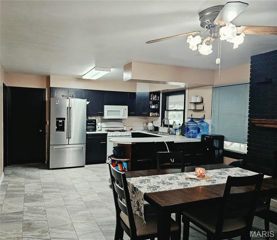 8 Friendship Court, Troy, MO 63379