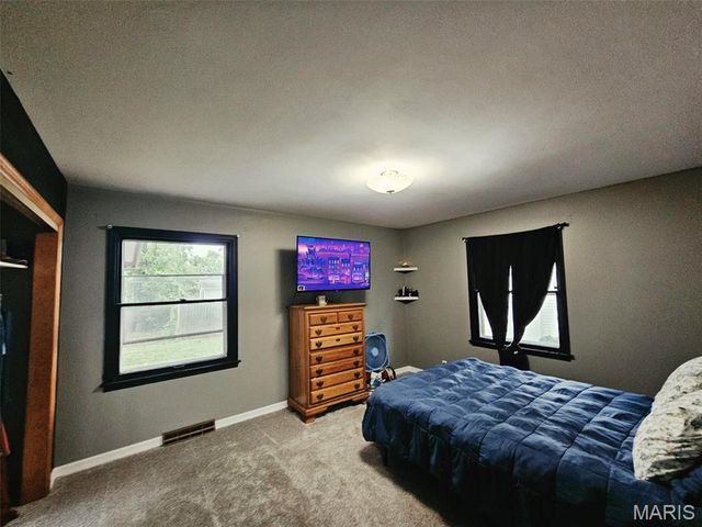 8 Friendship Court, Troy, MO 63379