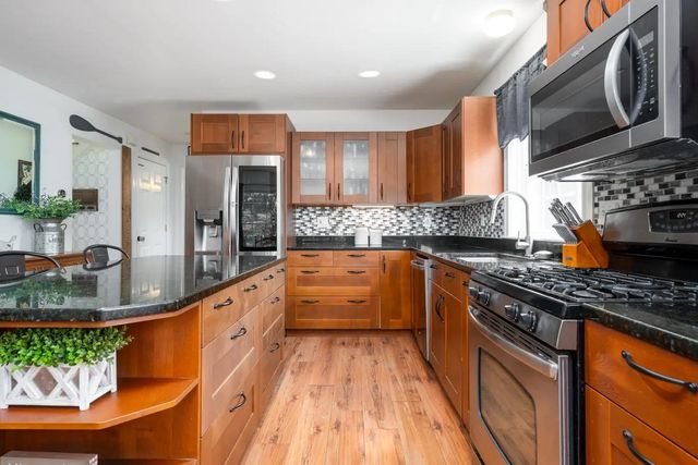 177 Reservoir Road, Plymouth, NH 03264