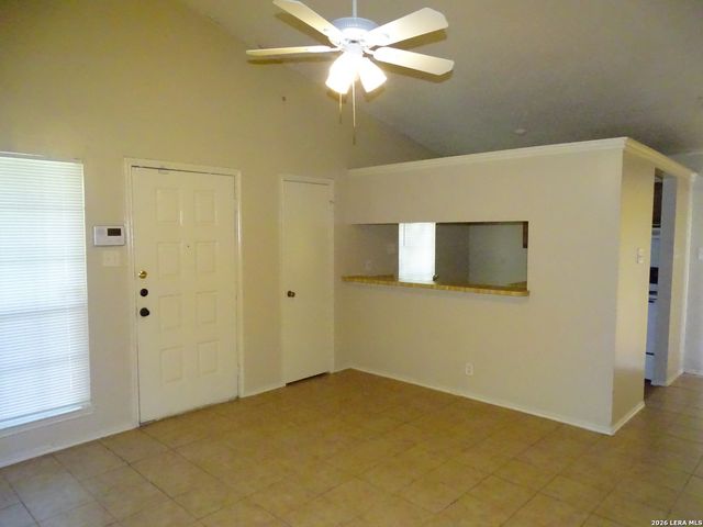 8898 Meadow Range, San Antonio, TX 78250