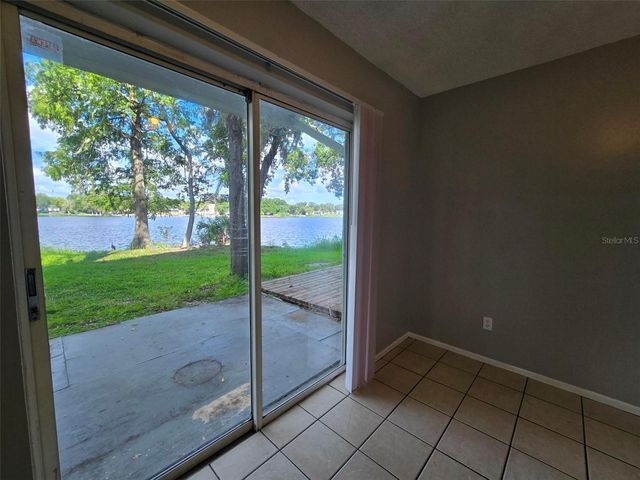 7186 E BANK DRIVE 7186, Tampa, FL 33617