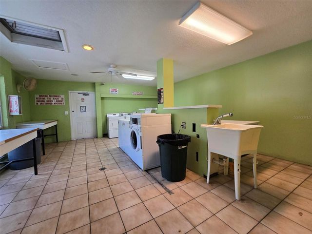 7186 E BANK DRIVE 7186, Tampa, FL 33617