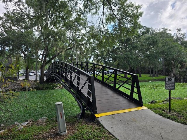 7186 E BANK DRIVE 7186, Tampa, FL 33617
