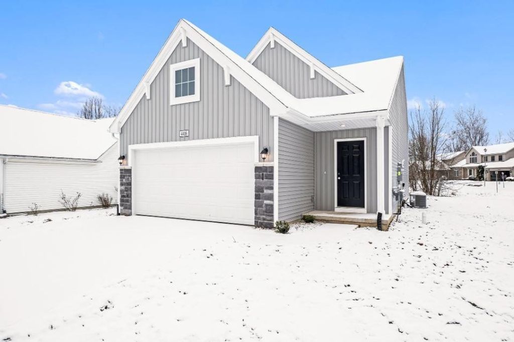 10120 Kearns Court, Portage, MI 49024