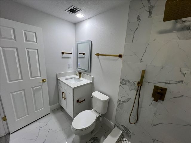 4210 RIVER HILLS DRIVE, Tampa, FL 33617